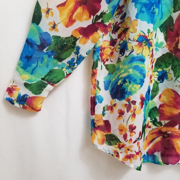 Vibrant Floral Blouse, Semisheer Fabric, Buttoned Front, One Size fits Most. - Picture 5 of 14
